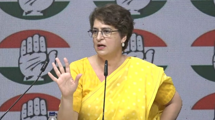 Priyanka Gandhi addresses presser on women's reservation bill Priyanka Gandhi addresses presser