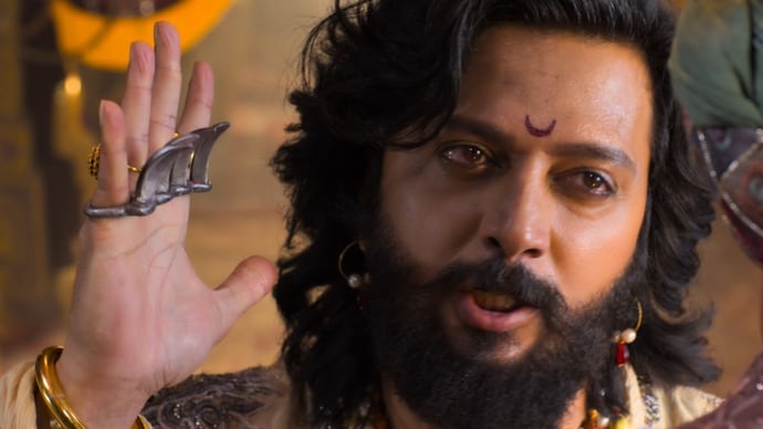 King Shivaji responded to criticism on the Wagh Nakh scene. (Credit: Movie Trailer) Raja Shivaji