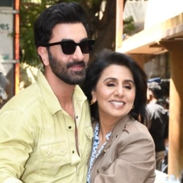 Neetu teaches Ranbir Kapoor 'Senti' moves ahead of Daadi Ki Shaadi. Watch