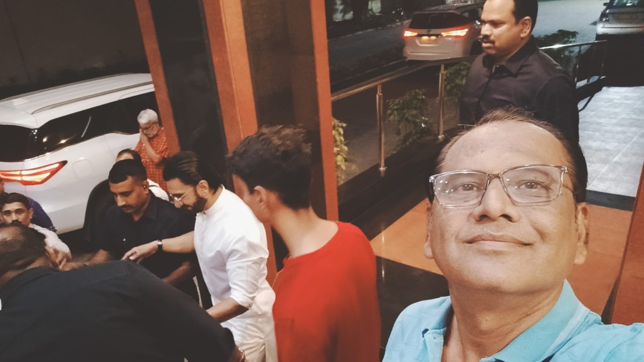 Ranveer Singh visits RSS founder Hedgewar memorial, meets Mohan Bhagwat