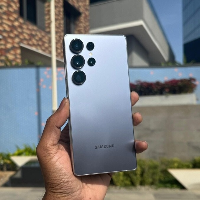 Samsung Galaxy S25 Ultra gets Rs 30,000 price cut, S25 and S25 FE up to Rs 32,000 cheaper