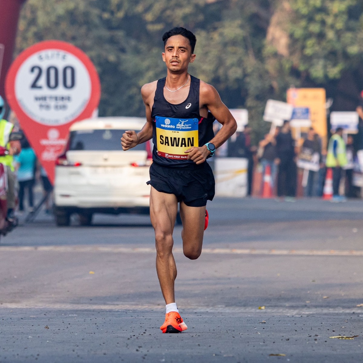 48 years later…Sawan Barwal outruns the legend of Shivnath Singh