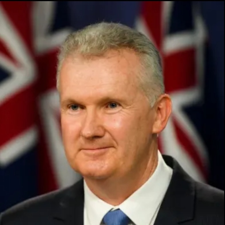 I'm a big SRK fan: Australian minister Tony Burke calls Om Shanti Om his favourite