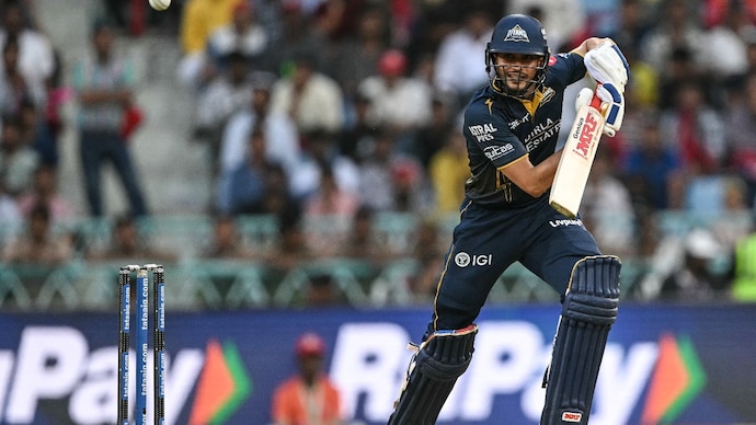 Shubman Gill became the youngest to 4000 IPL runs. Courtesy: AFP Shubman Gill