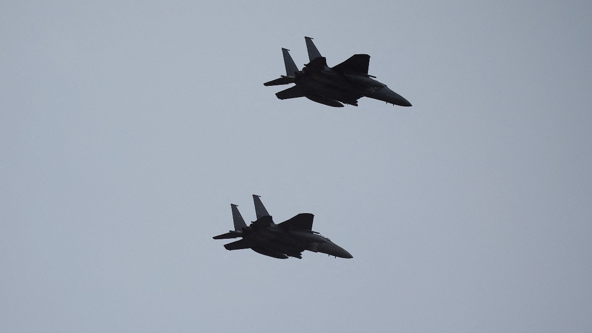 Pilots were taking photos when South Korean jets collided in 2021, probe reveals