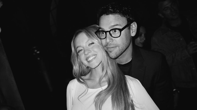 Sydney Sweeney, Scooter Braun make their relationship official. (Credit: Instagram/@likethejetsons) Sydney Sweeney, Scooter Braun