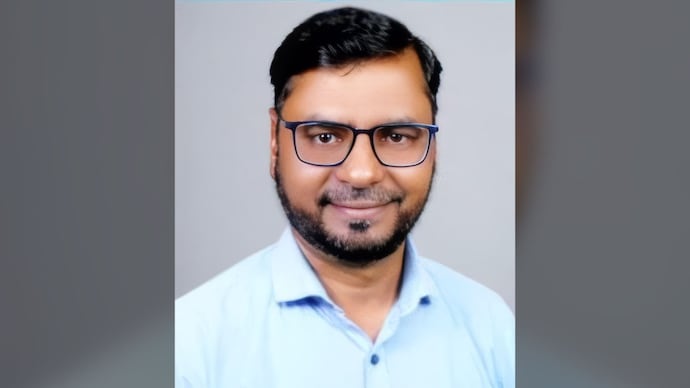 The ATS and police are investigating the NGOs run by the accused, Riyaz Kazi, including the sources and channels of funding. The ATS and police are investigating the NGOs run by the accused, Riyaz Kazi, including the sources and channels of funding.