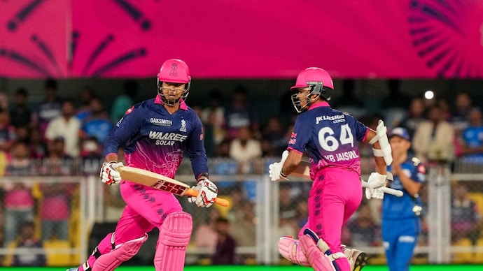 Vaibhav Sooryavanshi Vs Yashasvi Jaiswal