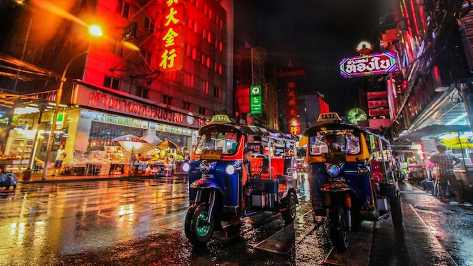 View of tuk-tuks in Bangkok’s Chinatown. (Photo: Unsplash) View of tuk-tuks in Bangkok’s Chinatown