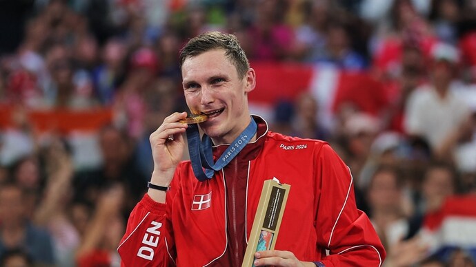 Viktor Axelsen retires from professional badminton at 32 (Reuters Photo) Viktor Axelsen
