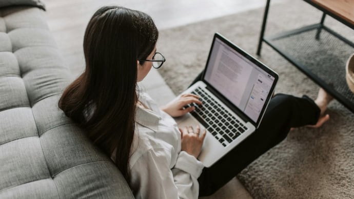Woman’s Rs 9 crore salary with 3 years’ experience sparks buzz over remote jobs Woman’s Rs 9 crore salary with 3 years’ experience sparks buzz over remote jobs