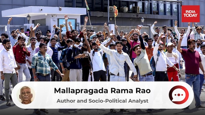 The workers’ protest in Noida over low and underreported wages exposes the gap between what records show and what workers actually receive. (Photo: PTI) Workers' protest in Noida