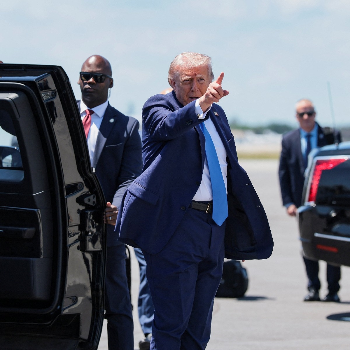 You're a disgrace: Trump berates journalist for quoting gala dinner shooter's note
