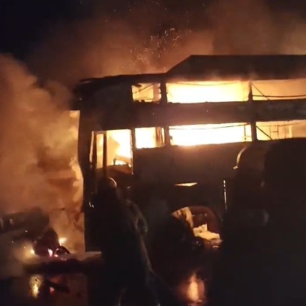 2 dead, 20 injured after bus bursts into flames on Agra-Lucknow Expressway
