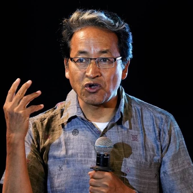 'Honorary cockroach' Sonam Wangchuk has a message for govt