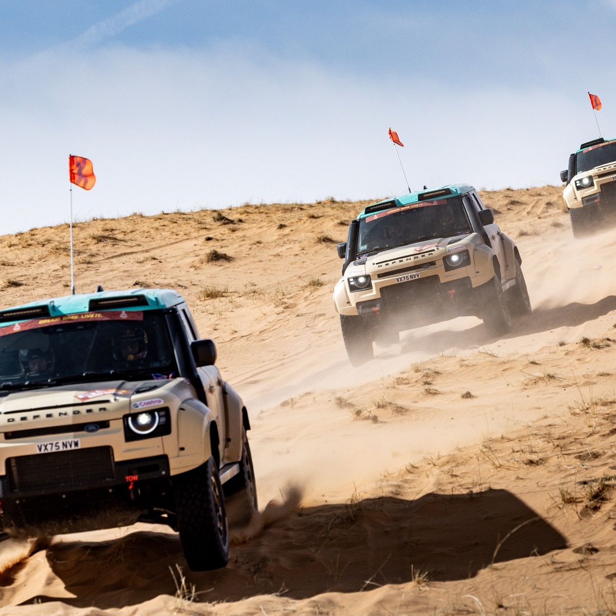 Defender Rally makes history in Argentina with all-female crew at Desafio Ruta 40