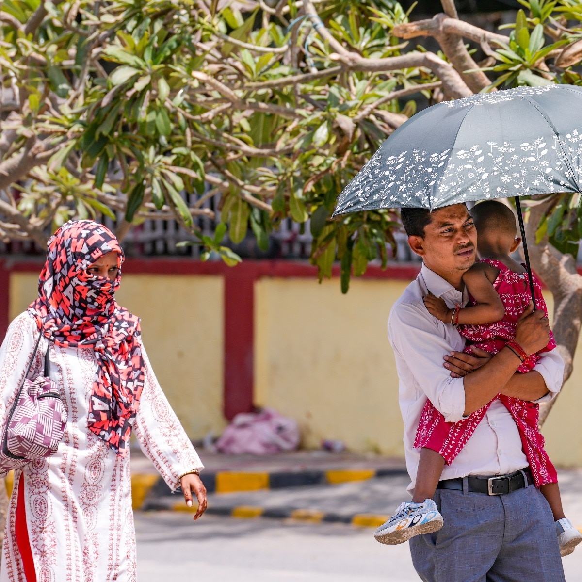 No relief from heat: Intense heatwave to dominate India on Tuesday