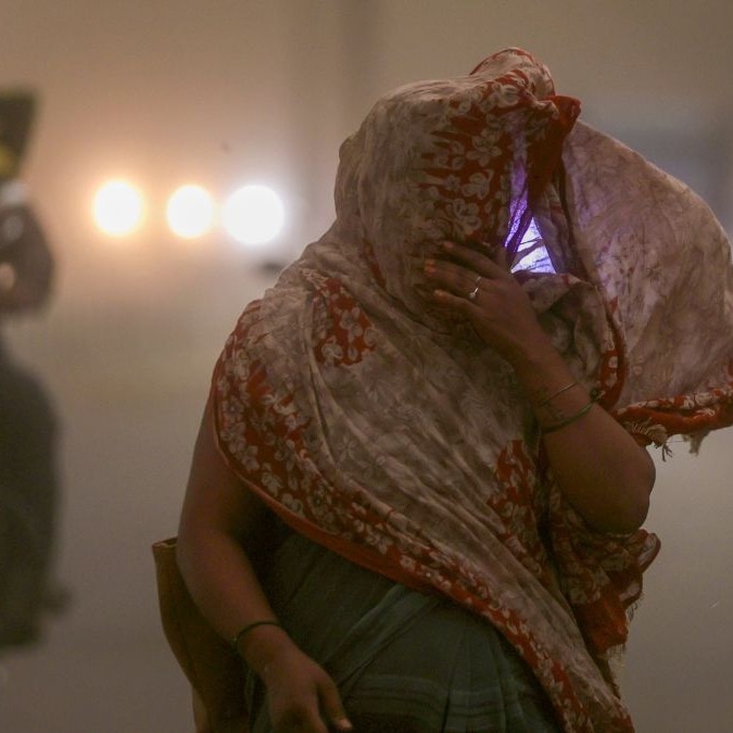 A thick brown wall of dust approaches Delhi-NCR as a powerful pre-monsoon Andhi sweeps in from Rajasthan, bearing reduced visibility and deteriorating air quality in its wake. (Photo: PTI)