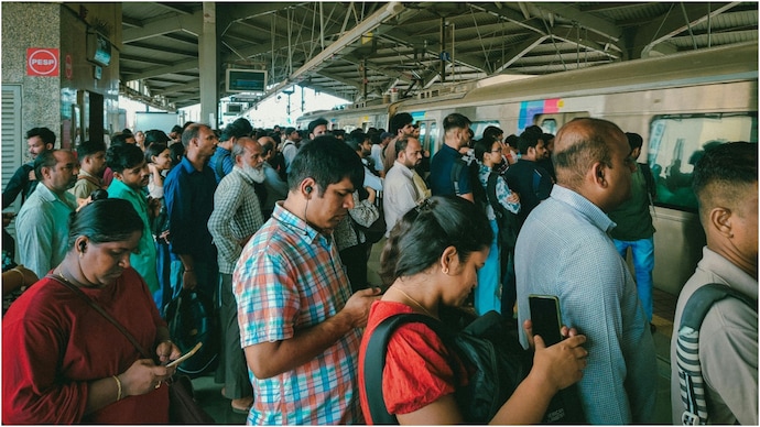 Ahmedabad native calls Mumbai ‘insanely overrated’ after moving from Delhi (Photo: Niraj Yadav via Pexels) mumbai