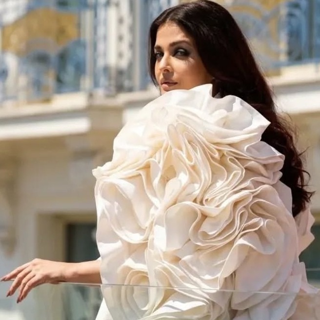 Aishwarya Rai poses in dramatic couture look at Cannes 2026, pics go viral