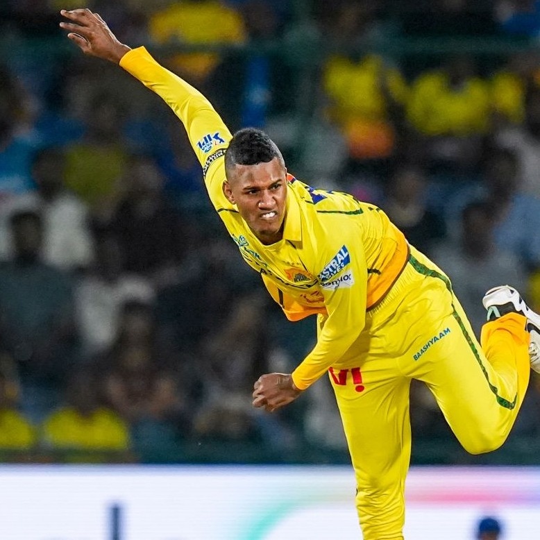 Why drop Hosein? CSK fans left fuming as spinner dropped for Short vs GT