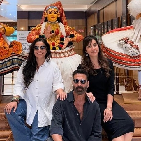 Keralam wrap: Akshay Kumar shares fun pic from set of film with Vidya, Raashii