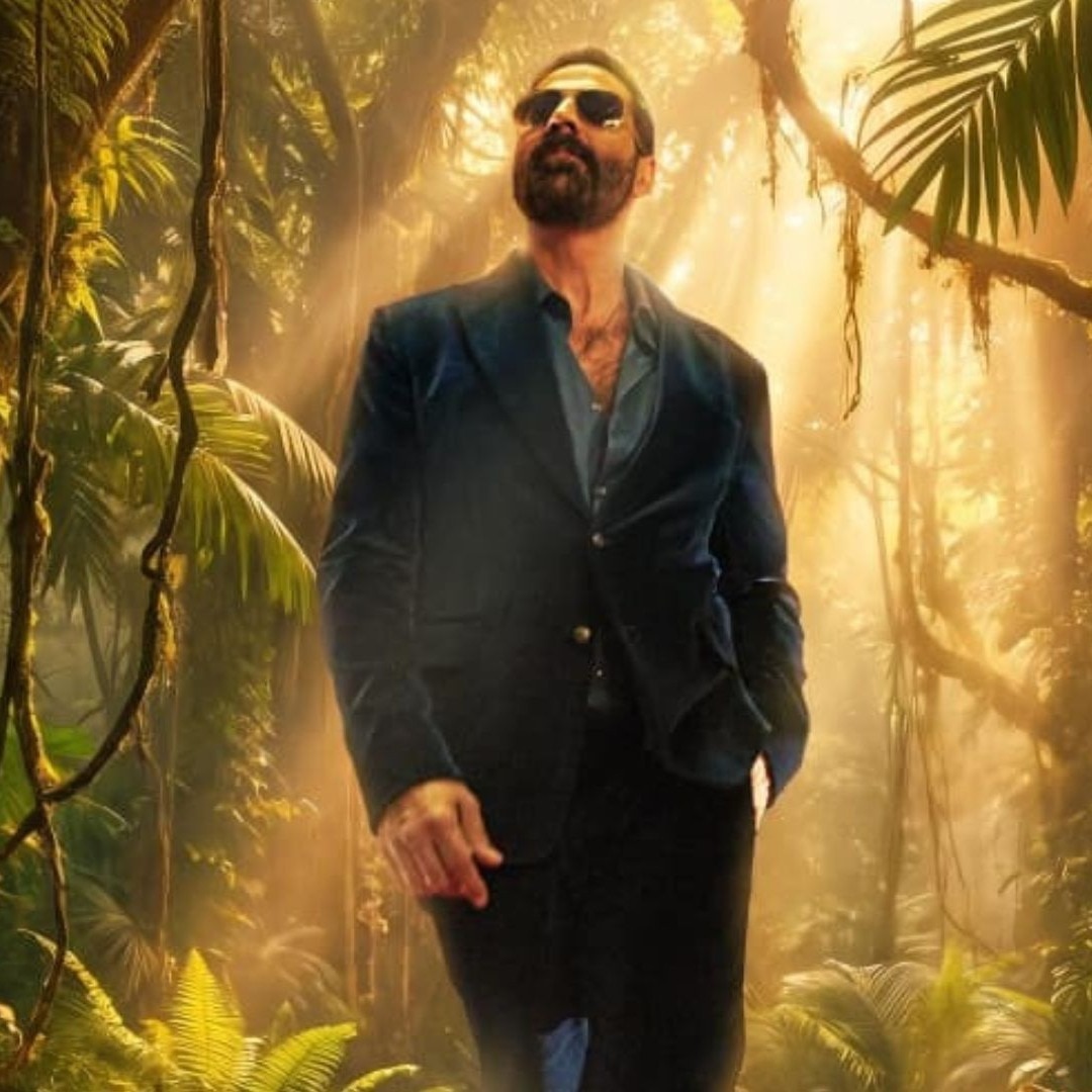Akshay Kumar brings swagger and chaos to Welcome To The Jungle look