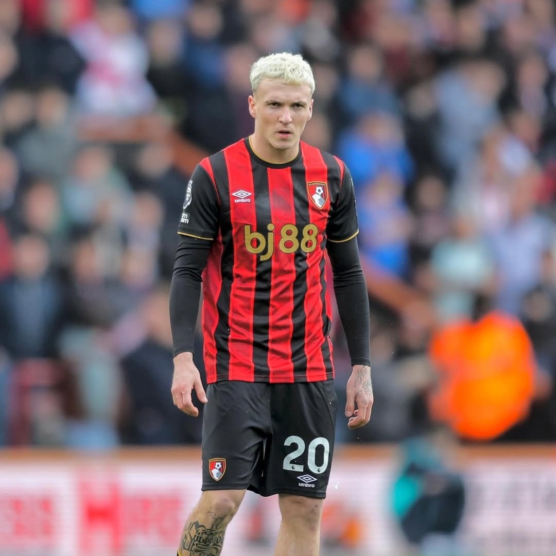 Bournemouth drop Alex Jimenez as club probes alleged chats with minor