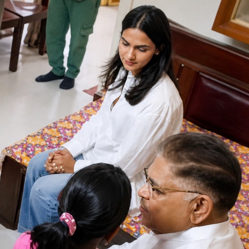 Allu Arjun's wife, father visit injured Pushpa 2 stampede victim, promise support