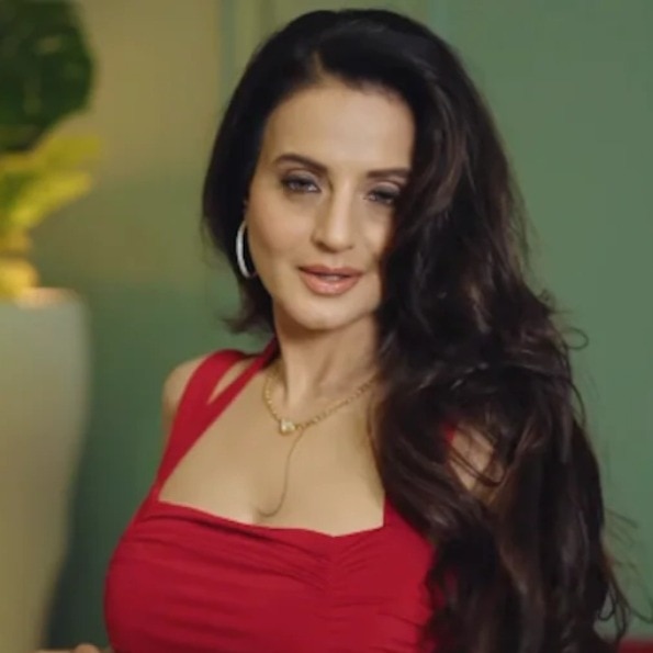Such a shame: Ameesha Patel calls out online hate after Alia's Cannes appearance