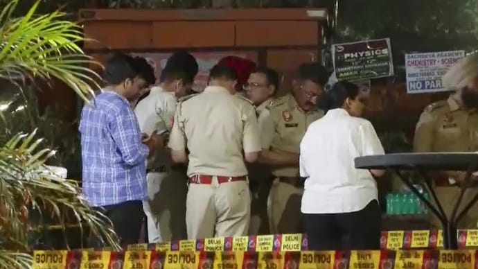17-year-old boy was critically injured after being shot at an eatery in the Amar Colony. (Photo- ANI)
