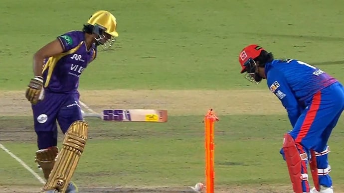 IPL 2026: Angkrish could not even read where the ball was before it hit the stumps. (ScreenGrab: JioHotstar) Angkrish Raghuvanshi