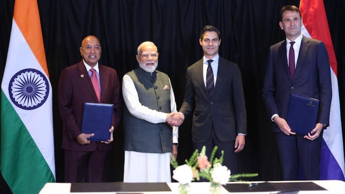 The signing of the agreement between Tata and ASML was witnessed by Prime Minister Narendra Modi and Netherlands PM Rob Jetten. ASML India