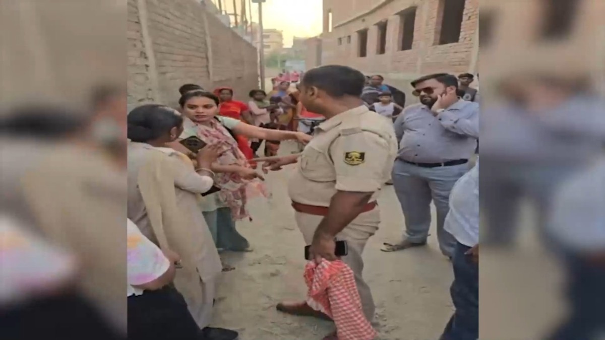 Video: Bihar teacher's roadside confrontation with cops amid affair allegations