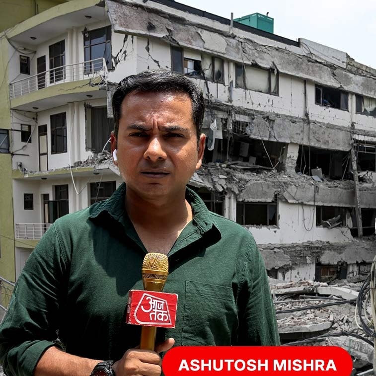 Ground report: Families keep vigil at Mehrauli collapse site as search drags on