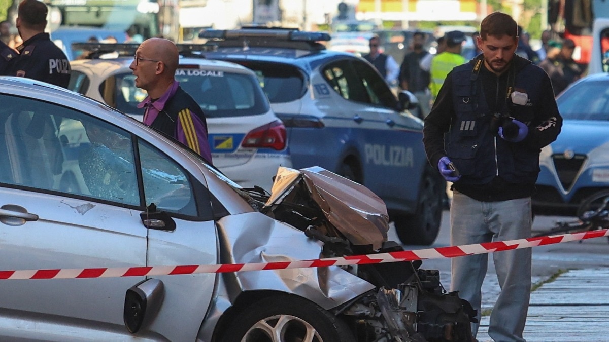 Video: Man ploughs car into crowd in Italy, chases people with knife; 8 wounded