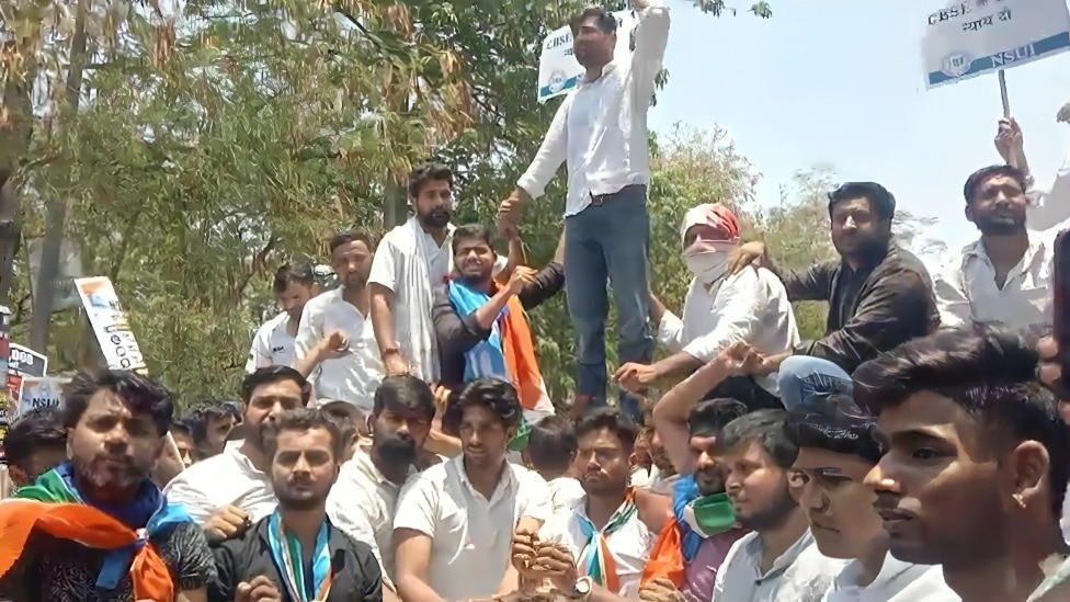 NSUI protests outside CBSE office over On-Screen Marking row