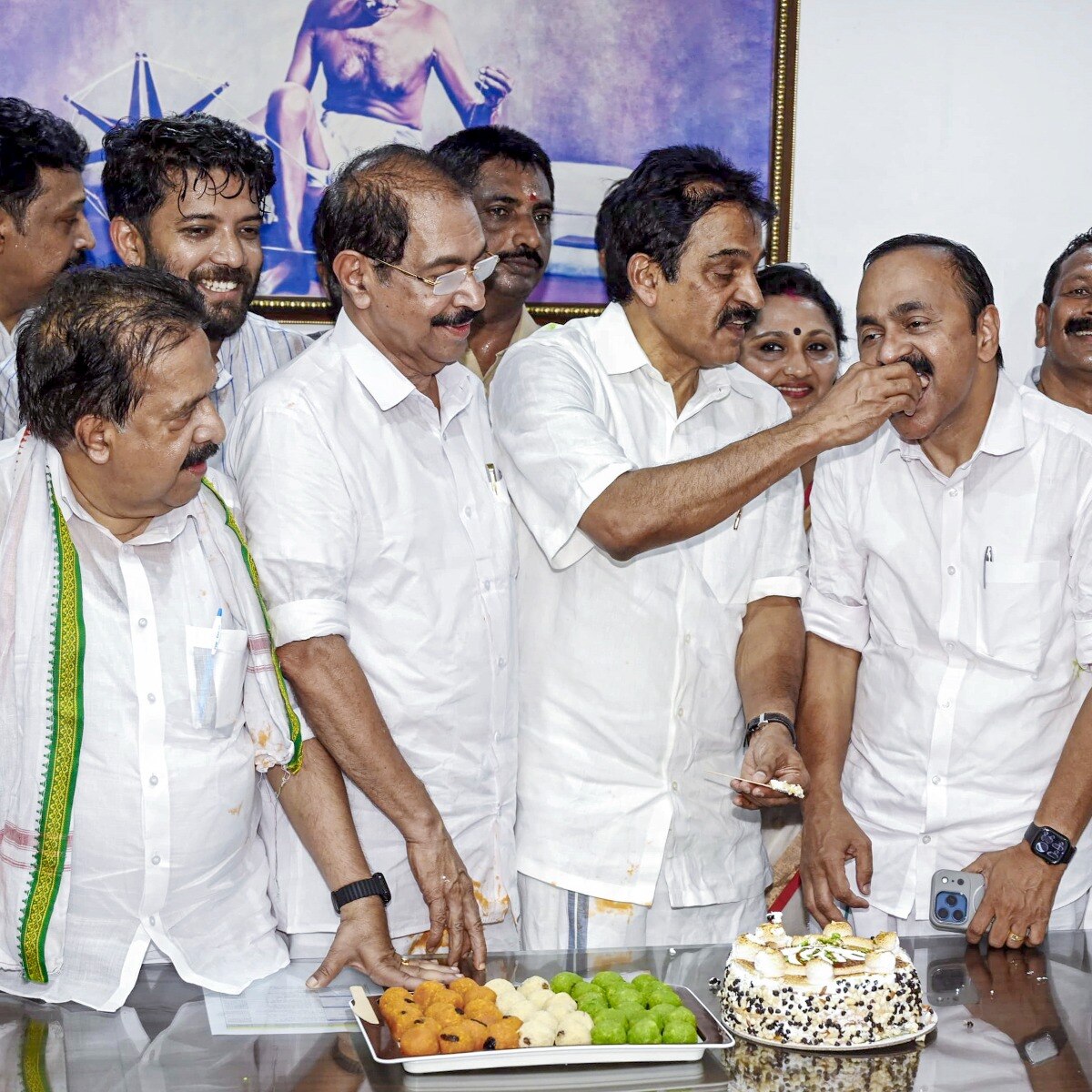 Kerala CM suspense drags into day 7 amid Congress factional war, poster fights