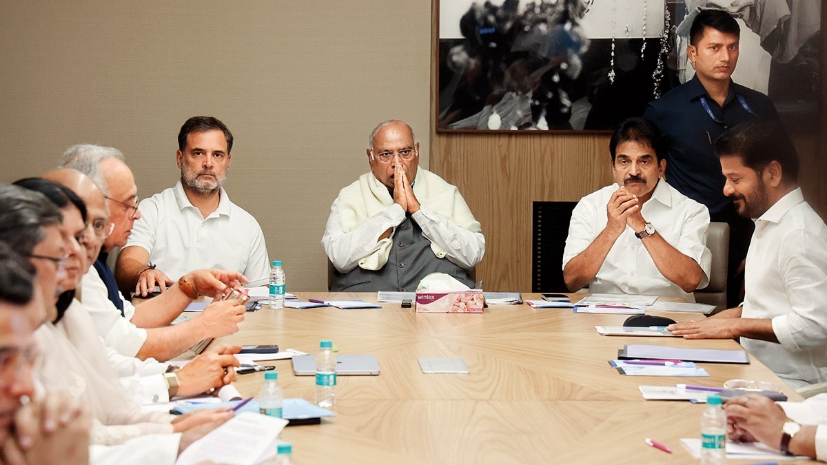 TIME TO INTROSPECT: Rahul Gandhi, Mallikarjun Kharge and K.C. Venugopal at the Congress Working Committee meeting, New Delhi, Apr. 10. (Photo: IANS)
