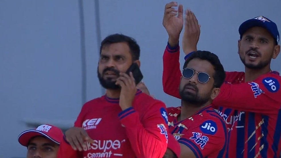 IPL 2026: Despite ban, did LSG support staff use phone in dugout during CSK clash?
