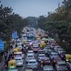 Delhi government employees directed to follow a “No Car Day” once every week. (Reuters photo)