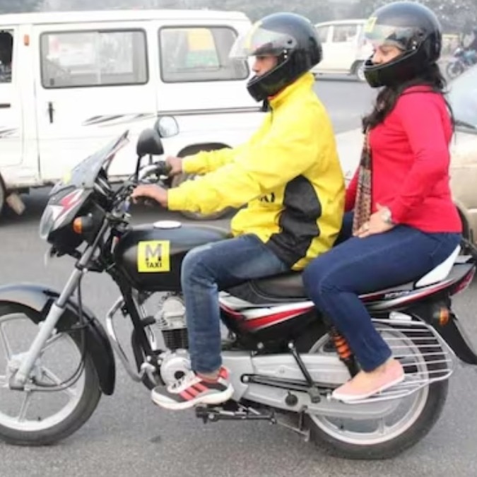 Delhi woman offers Rapido driver soft drink amid heat, his response is heartbreaking
