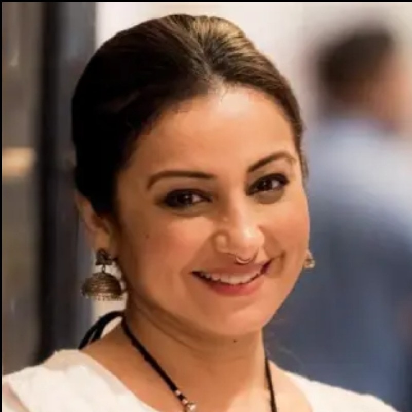 Divya Dutta: SRK’s wow factor lies in his thoughtful and sensitive nature
