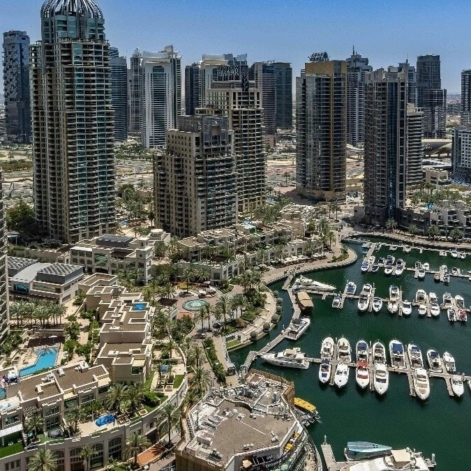 No scallops or tomatillos? Dubai chefs cut menu as Hormuz blockade chokes supply