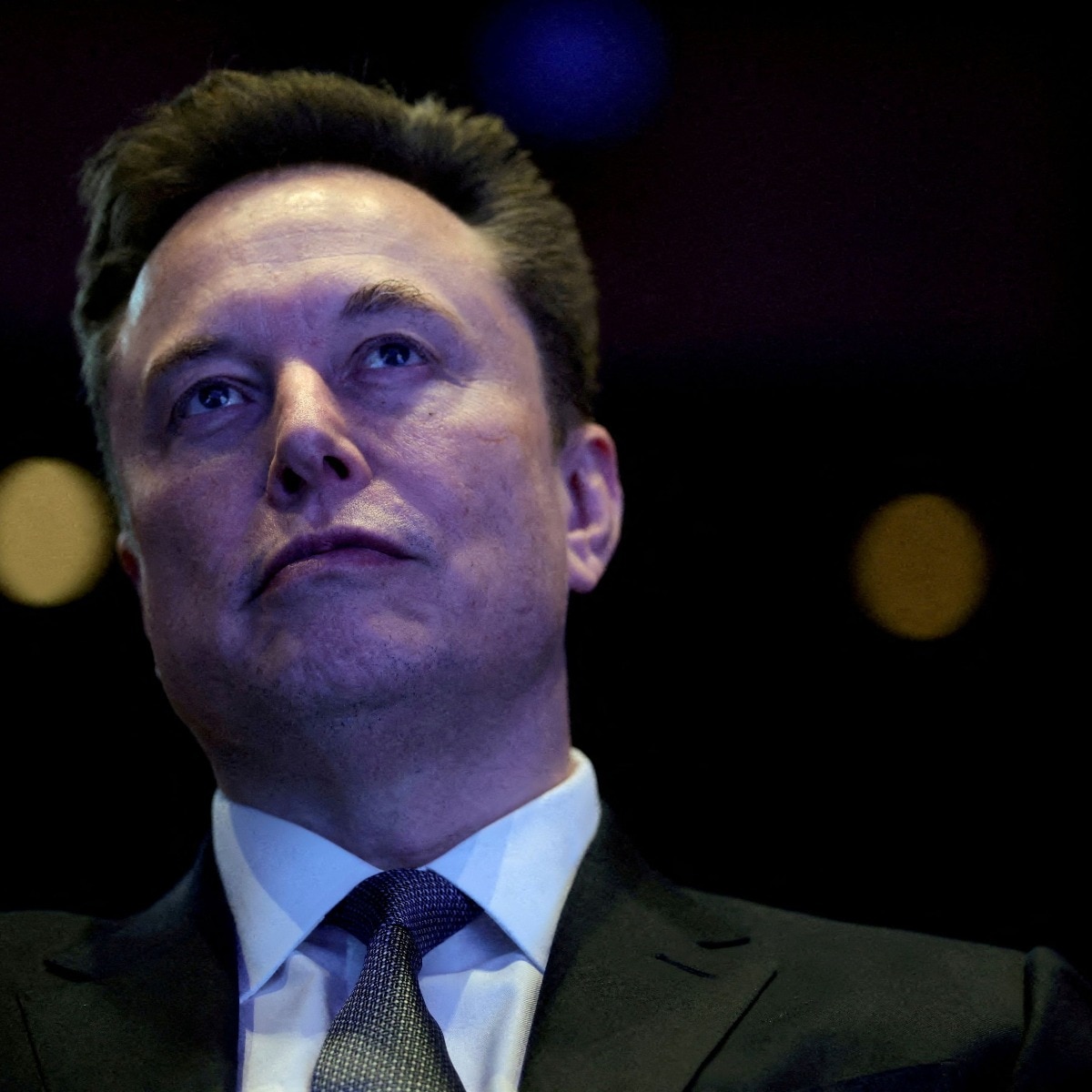 SpaceX hiring engineers, Elon Musk reviewing CVs himself, AI skills not needed