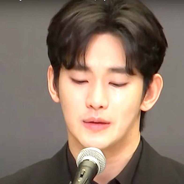 Kim Soo-hyun cleared of allegations of dating Kim Sae-ron as a minor: Report