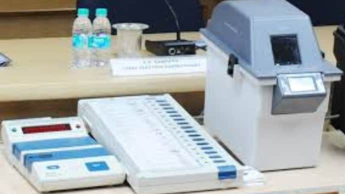 EVM Strong room Bengal election