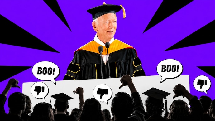 Former Google CEO Eric Schmidt gets booed by students.