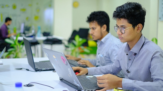 Gen Z wants to be bosses, but not at the cost of work-life balance: Deloitte Survey Gen Z wants to be bosses, but not at the cost of work-life balance: Deloitte Survey