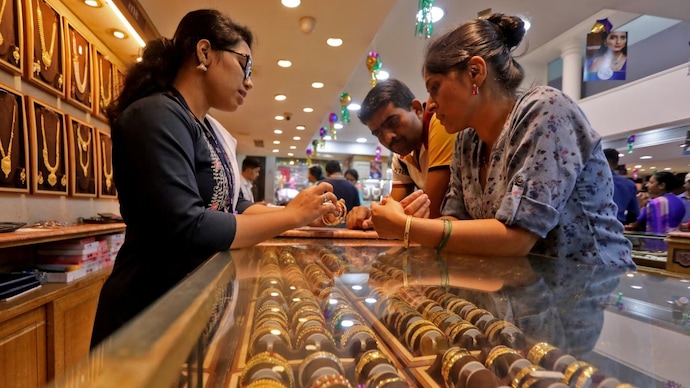 The anxiety within the industry is especially pronounced because the appeal has come during the peak wedding season, when jewellers typically witness strong demand for ornaments, coins and investment purchases. (File Photo: ITG) Gold Silver Price Weekly Update